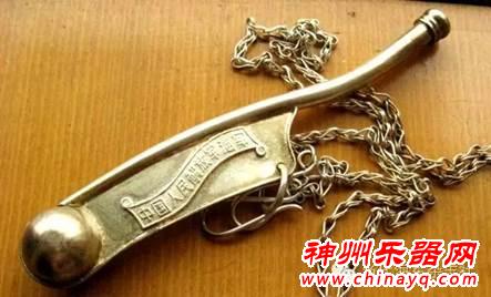 涨“舰“识 水手哨