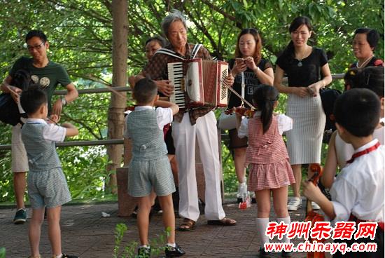 广东省举办第十五届少儿小提琴演奏比赛