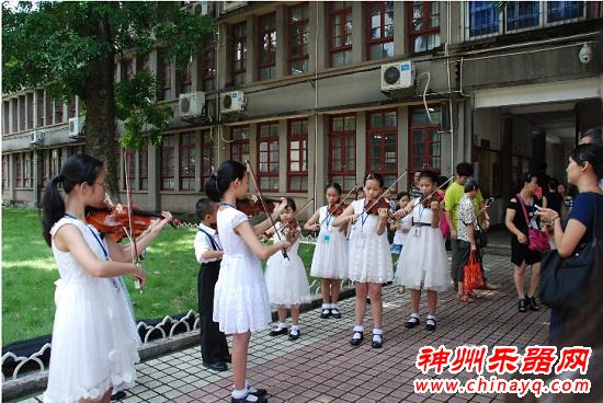 广东省举办第十五届少儿小提琴演奏比赛