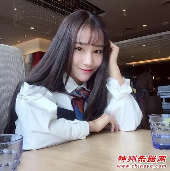 首都师范大学 气质二胡女神 祖璇（图）