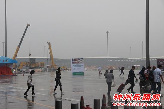 2016上海国际乐器展在一阵秋雨中盛大开幕