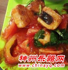 他们被逼吃月饼 今年中秋送礼千万别送月饼啦