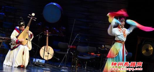 中国曲艺杂技亮相维也纳