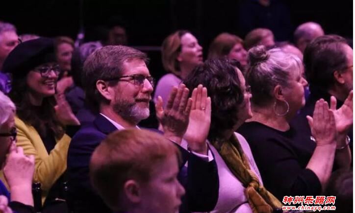 “欢乐春节”中国文化悦动五洲