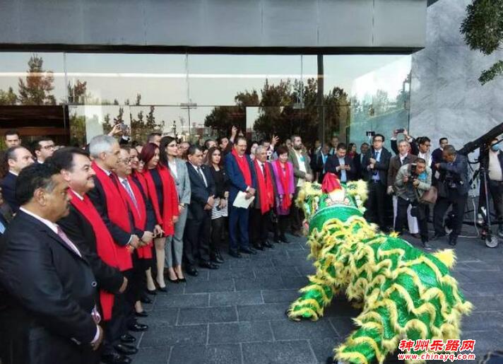 “欢乐春节”中国文化悦动五洲