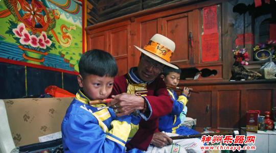 将传统音乐传承下去