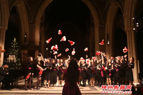 英国华人青年歌唱家伦敦献唱 为慈善助力