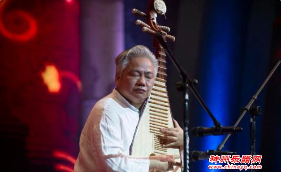 中国的乐器之王琵琶和吉他到底有没有交融？追溯历史，了解真相