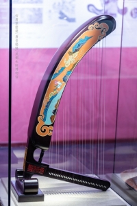 讲“千年蜀宫 伎乐重生”故事