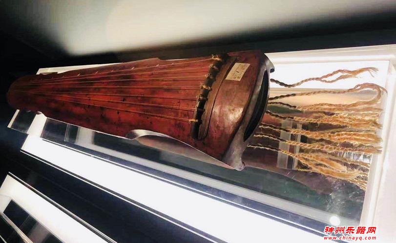 “破琴”逆袭成国宝 唐名琴“大圣遗音”亮相钟粹宫