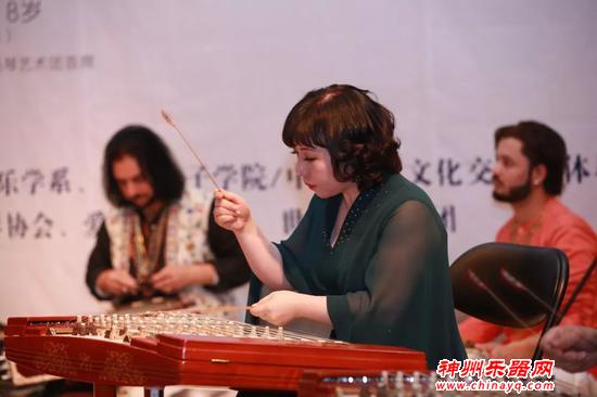 中印扬琴交互新音 拉格茉莉再次相遇