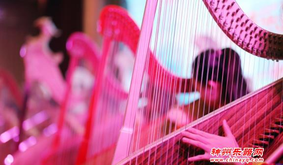 千年古乐箜篌进校园 一首《清明上河图》带你穿越历史……