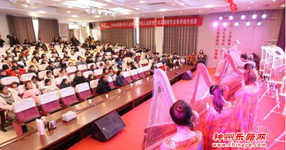 千年古乐箜篌进校园 一首《清明上河图》带你穿越历史……