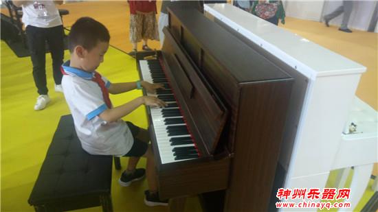 空前火爆！北京乐器展第二天精彩荟萃