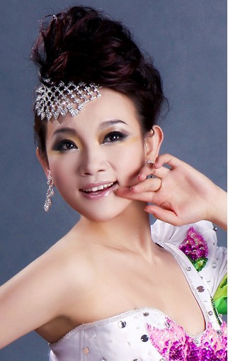 李雪《爱你成歌》赛宋祖英，再掀民歌热