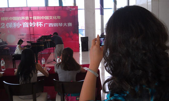 家长远远比小朋友们更紧张