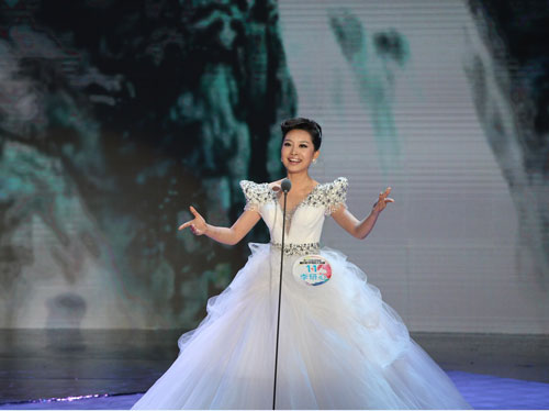 李研心参加湖南青歌赛