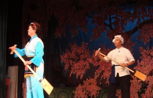 孟津县戏曲协会增彩&ldquo;消夏晚会&rdquo;