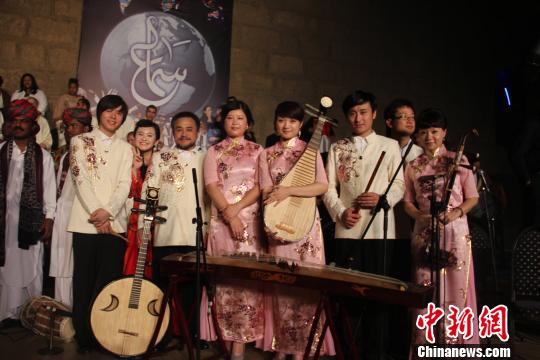 湖南民乐团赴埃及演出尼罗河畔上演最炫中国风