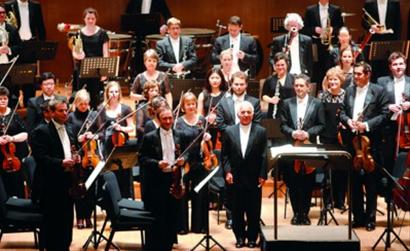 悉尼交响乐团沪上献演 以“肖十”震撼全场