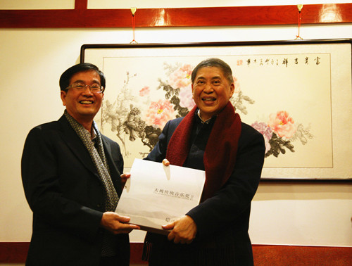 白先勇获太极传统音乐奖 复兴文化之根传承文化之美