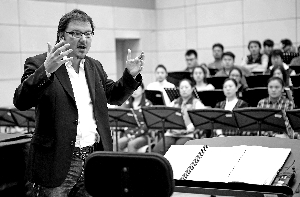 歌剧《罗恩格林》“婚礼大合唱”回荡大剧院