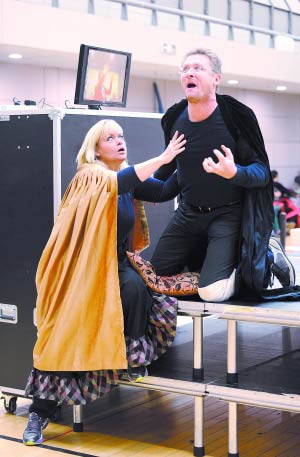 《罗恩格林》运景卡车超百辆 幕后堪比电影大片