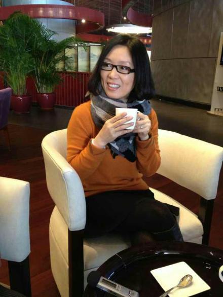 吴琼黄梅调音乐剧贵妇还乡引热议