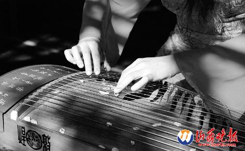学古筝能陶冶道德情操