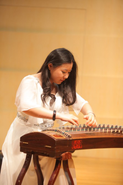 青年古筝演奏家杨楠楠 不带杂质的艺术精神