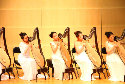 弹拨音乐节箜篌专场音乐会受好评&nbsp;考级教材发布