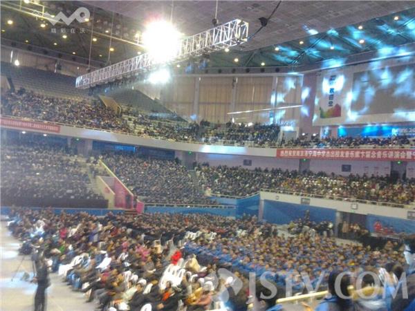 卞留念音乐讲演会在五台山体育馆举行(组图) 神州乐器网新闻