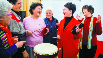 “北京好声音”，孤独地吟唱