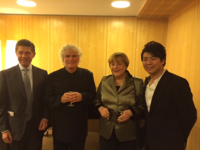 联合国和平大使郎朗与顶级交响乐团献上一场绝佳的音乐会