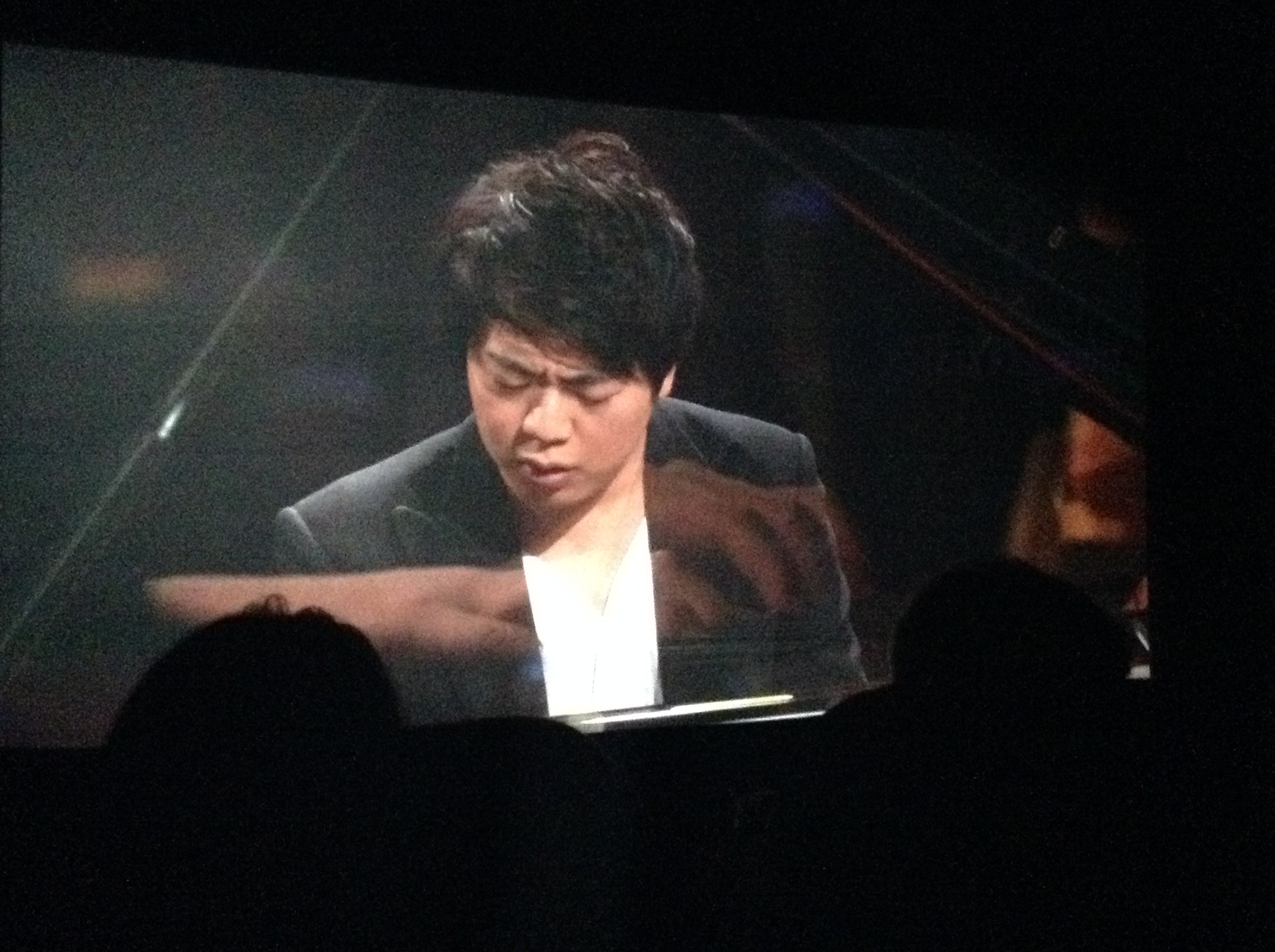 联合国和平大使郎朗与顶级交响乐团献上一场绝佳的音乐会