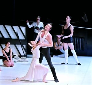 《仲夏夜之梦》