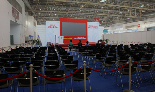 PALM2014即将开幕：展台搭建 顺利完成