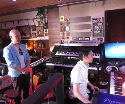 世纪英雄传媒集团投资3亿做音乐 签下钟士图