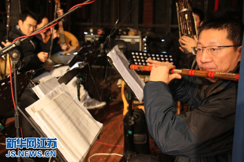 昆曲反串演出喜庆出炉