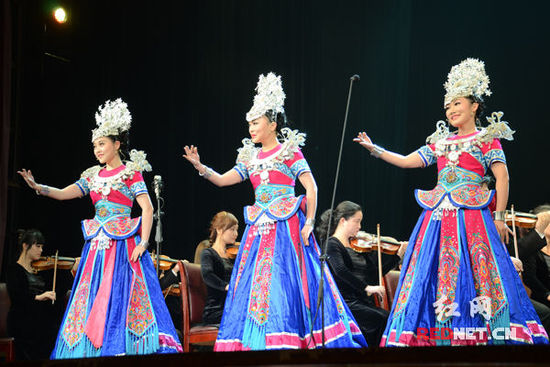 2015湖南新春音乐会奏响 徐守盛杜家毫出席聆听