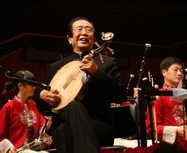 月琴大师冯少先