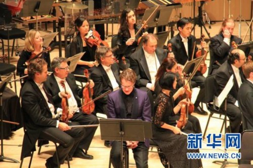 郎朗加拿大携手多伦多交响乐团共庆新春