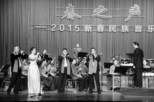 安徽乐团的“春之声”民族音乐会在艺术剧场拉开序幕