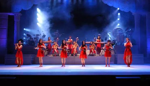 女子十二乐坊东莞演出