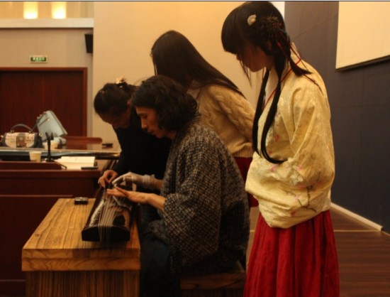 古琴家贾听嘉兴市博物馆举办音乐会