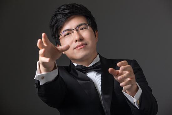 钢琴苦行僧邹翔挑战把肖邦全套练习曲搬上台