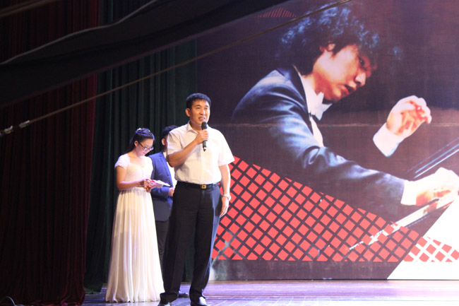 沈文裕钢琴音乐会奏响许昌鎏金之夏