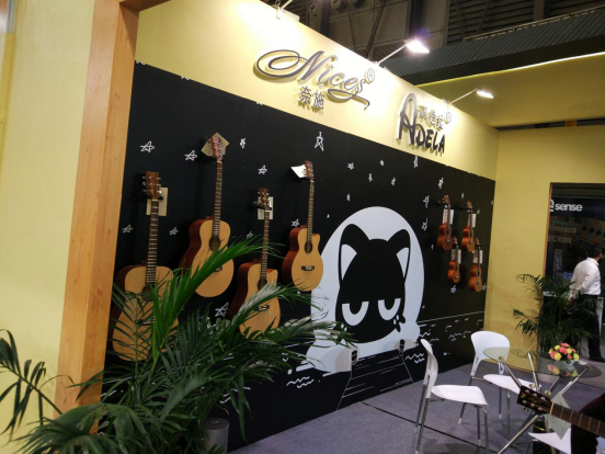 Nices 2016上海国际乐器展完美收官 Koaloha Boss现场指导