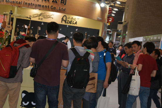 Nices 2016上海国际乐器展完美收官 Koaloha Boss现场指导
