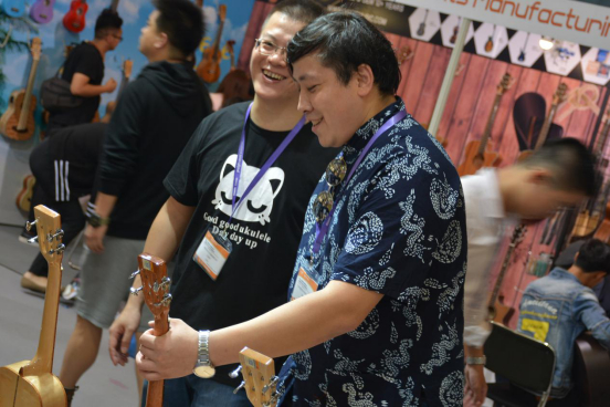 Nices 2016上海国际乐器展完美收官 Koaloha Boss现场指导